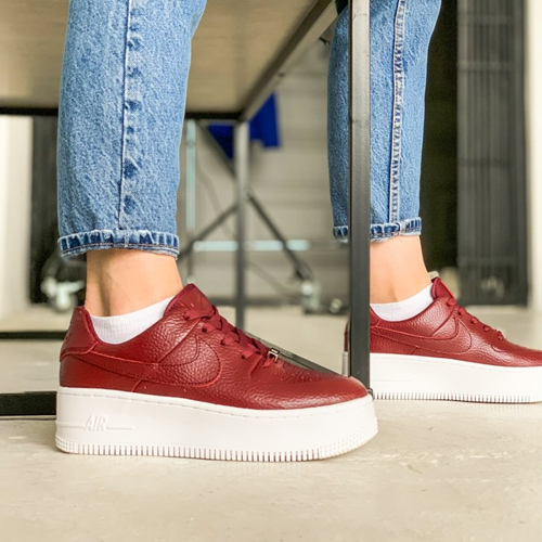 Nike Air Force 1 Low (Night Maroon)