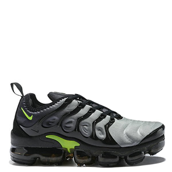 Nike Air Vapormax Plus (Black/Grey/Green)